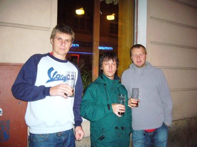 na základně 2